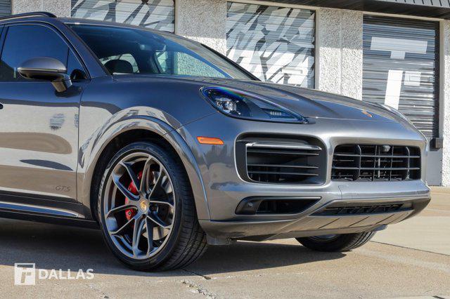 2023 porsche cayenne gts