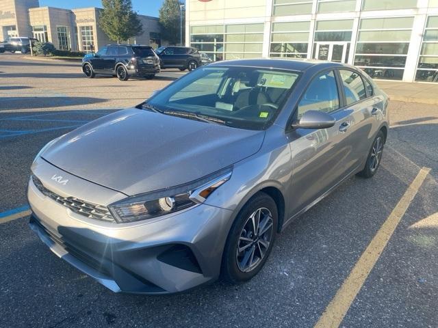 2022 kia forte lxs