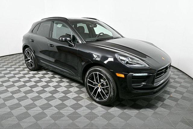 2024 porsche macan base