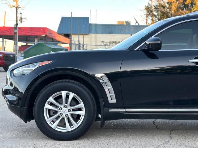 2012 infiniti fx35 base