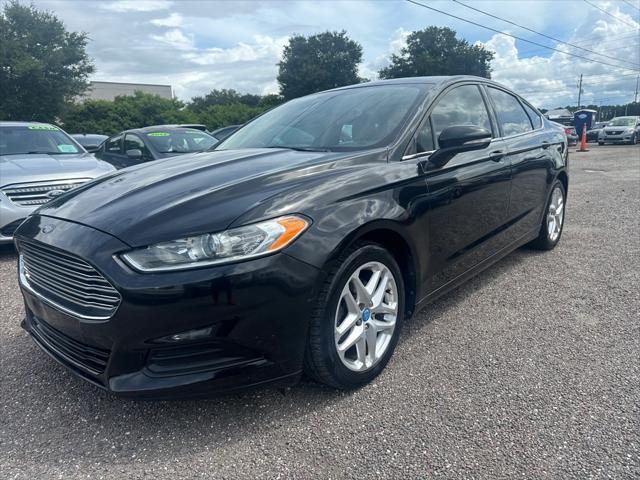 2013 ford fusion se