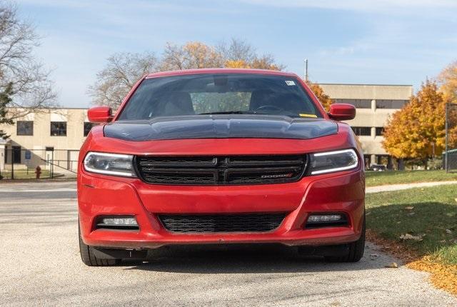 2015 dodge charger sxt