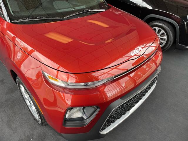 2022 kia soul lx 4dr crossover cvt