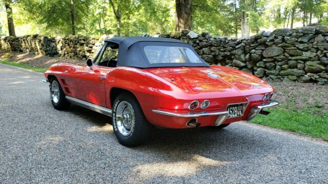 1964 chevy corvette stingray convertible 350-v8 4 speed southern garaged!