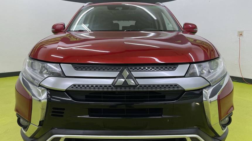 2020 mitsubishi outlander se