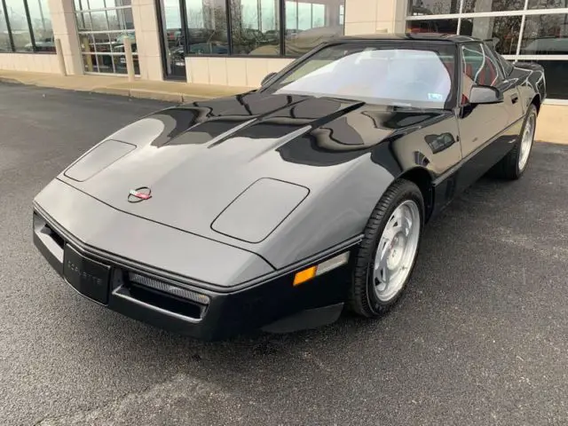 1990 zr-1, black/red, 1 owner, 703 miles, pizza box/ tire kit, time capsule!!!!