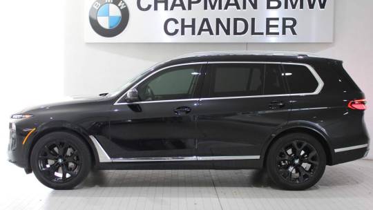 2023 BMW X7