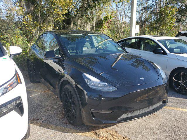 2021 tesla model y standard range rear-wheel drive