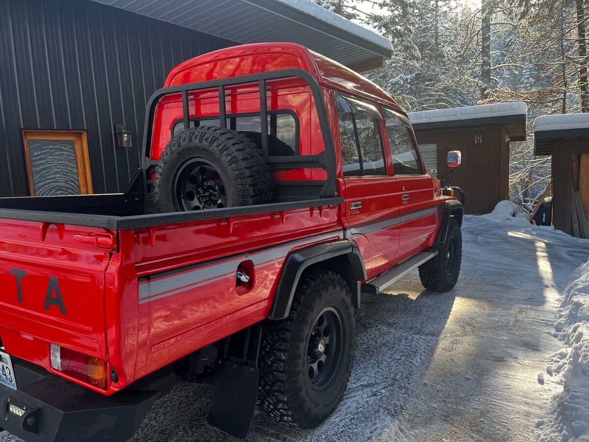 1993 toyota land cruiser pickup red 4wd manual hzj75