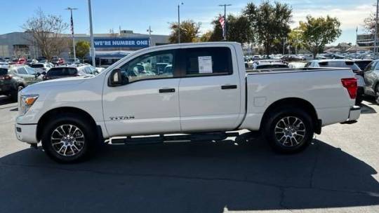 2022 Nissan Titan