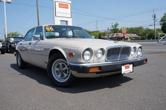 1986 jaguar xj6 series iii, low miles, cirrus grey, leather, window sticker