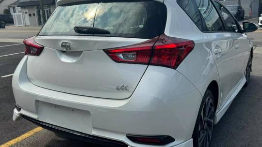 2016 Scion iM
