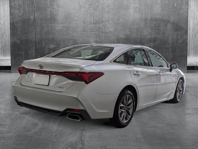 2019 toyota avalon xle