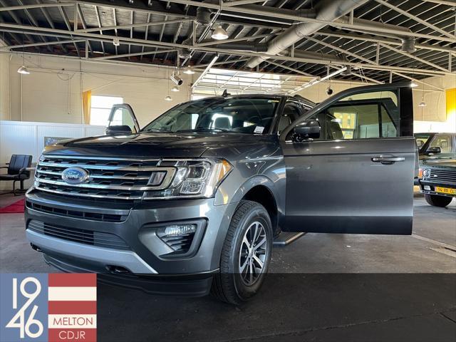 2021 ford expedition xlt