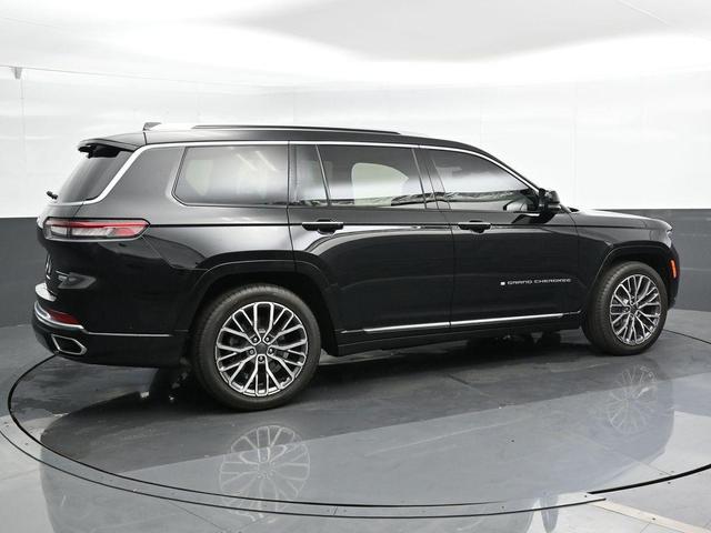 2021 jeep grand cherokee l summit