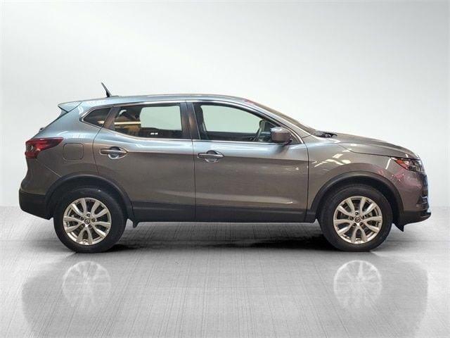 2021 nissan rogue sport s in canton, ohio
