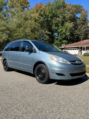 2007 toyota sienna ce