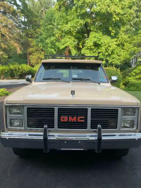 gmc sierra classic suburban 2500