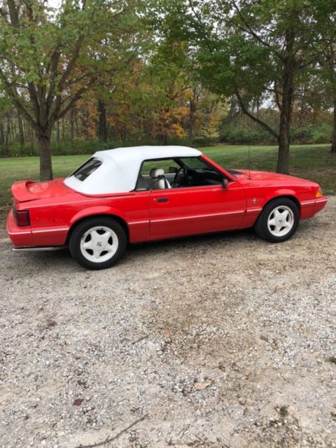 1992 mustang lx convertble "special edition " red 5.0 5 speed white interior