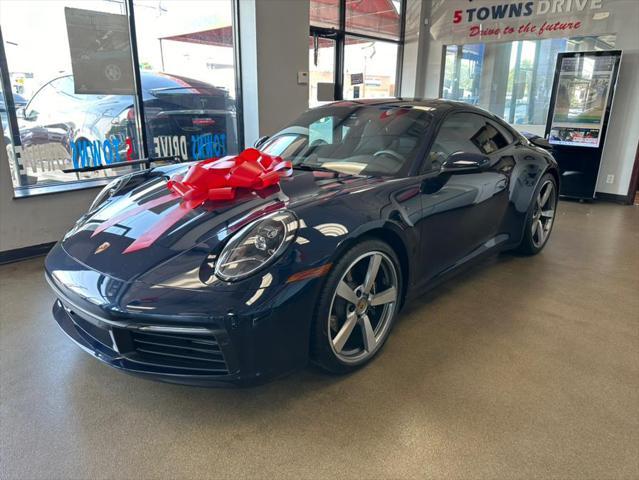 2021 porsche 911 carrera