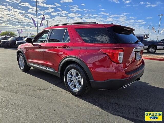 2021 ford explorer xlt