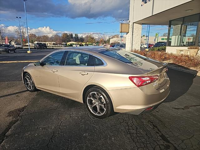 2022 chevrolet malibu fwd lt