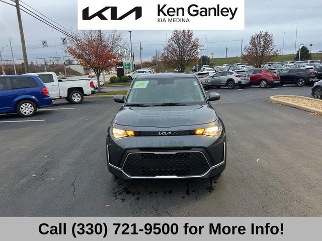 2023 kia soul lx
