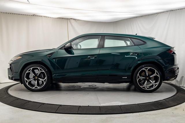 2023 lamborghini urus s