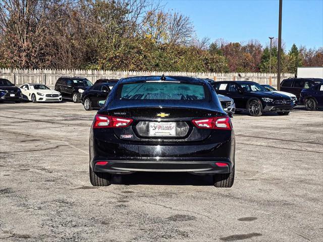 2022 chevrolet malibu fwd lt