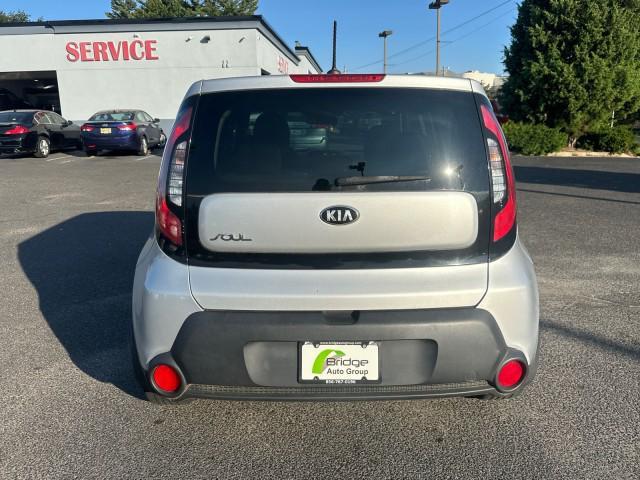 2015 kia soul base