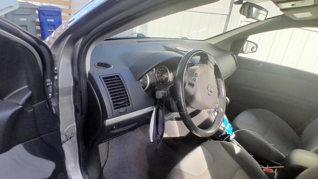 2011 nissan sentra 2.0 s
