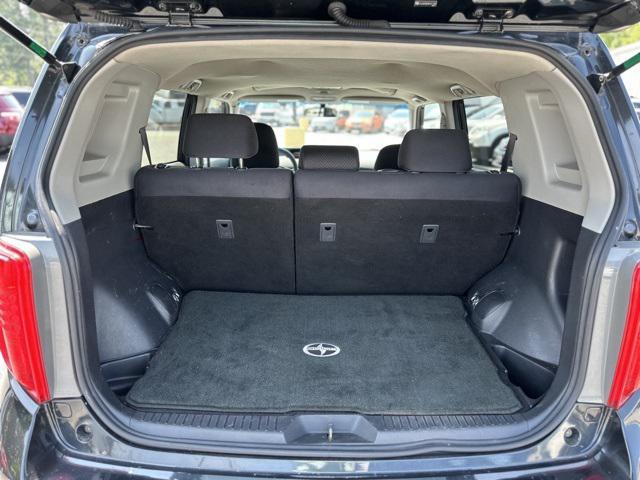 2009 scion xb base