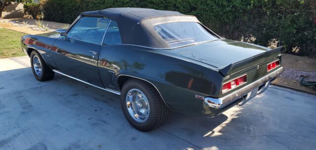1969 chevrolet camaro convertible green rwd automatic convertible
