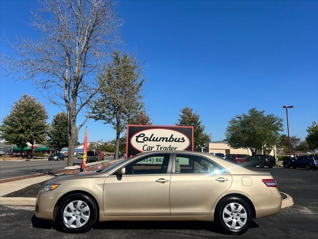 2011 toyota camry le