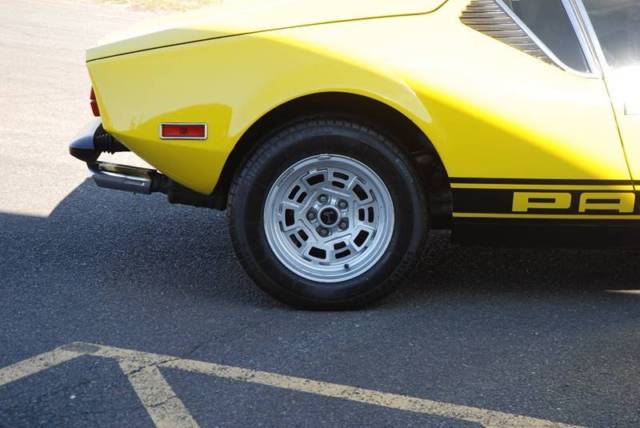 1974 detomaso pantera 38,900 miles yellow coupe 351c manual