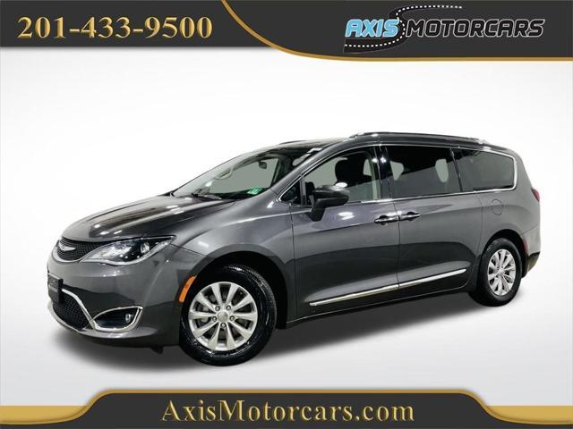 2018 chrysler pacifica touring-l