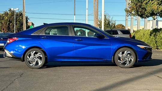 2025 Hyundai Elantra