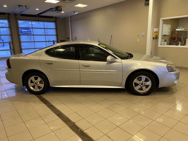 used 2005 pontiac grand prix morris, mn 56267 for sale in morris, minnesota