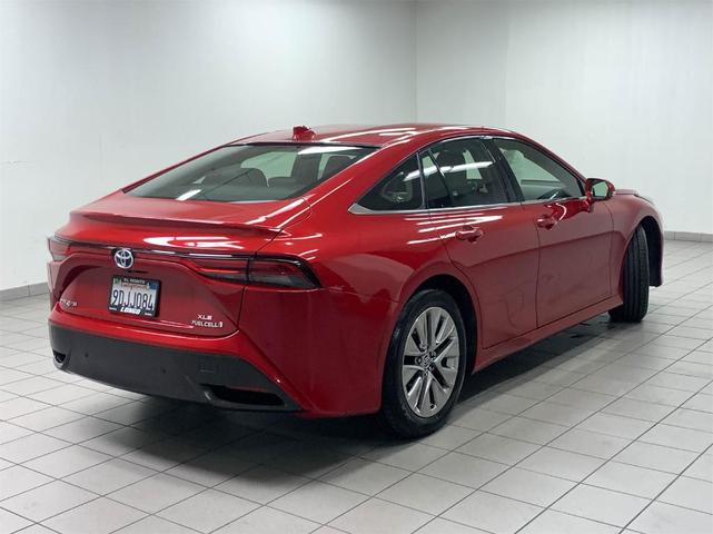 2022 toyota mirai xle