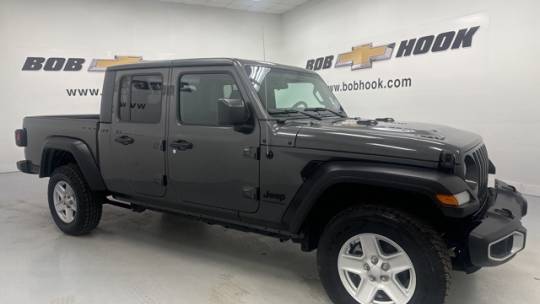 2023 Jeep Gladiator