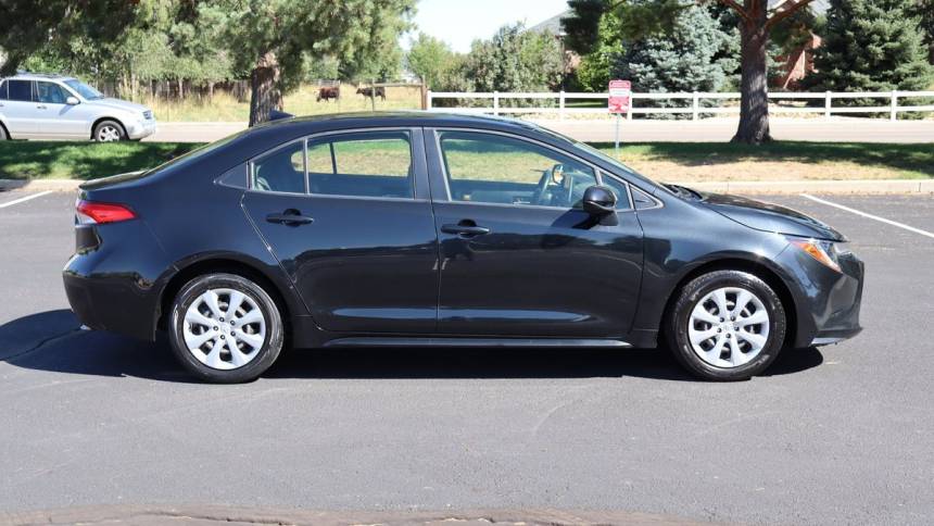 2020 toyota corolla le