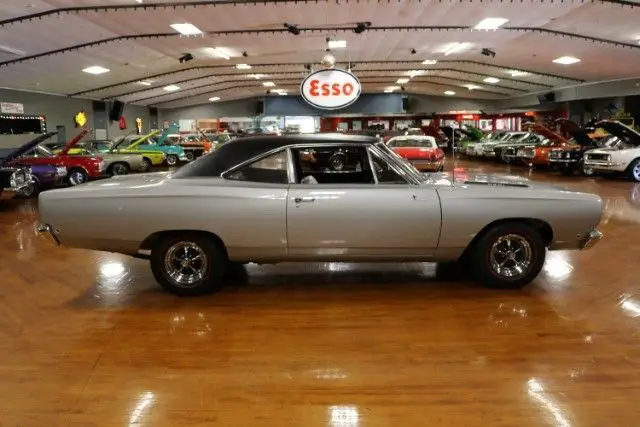 plymouth road runner silver with 76,976 miles, for sale!