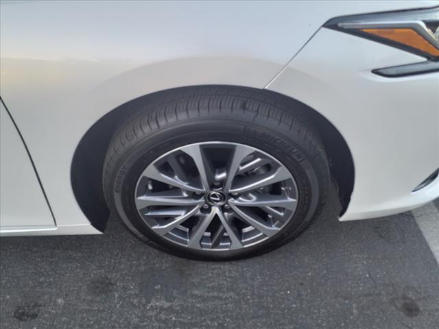 2024 lexus es 350 base