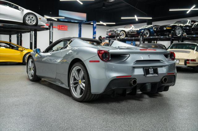 2018 ferrari 488 spider base