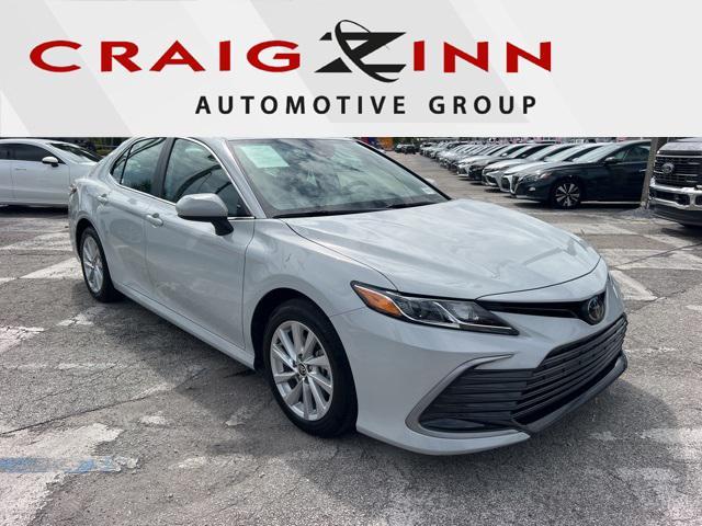 2024 toyota camry le