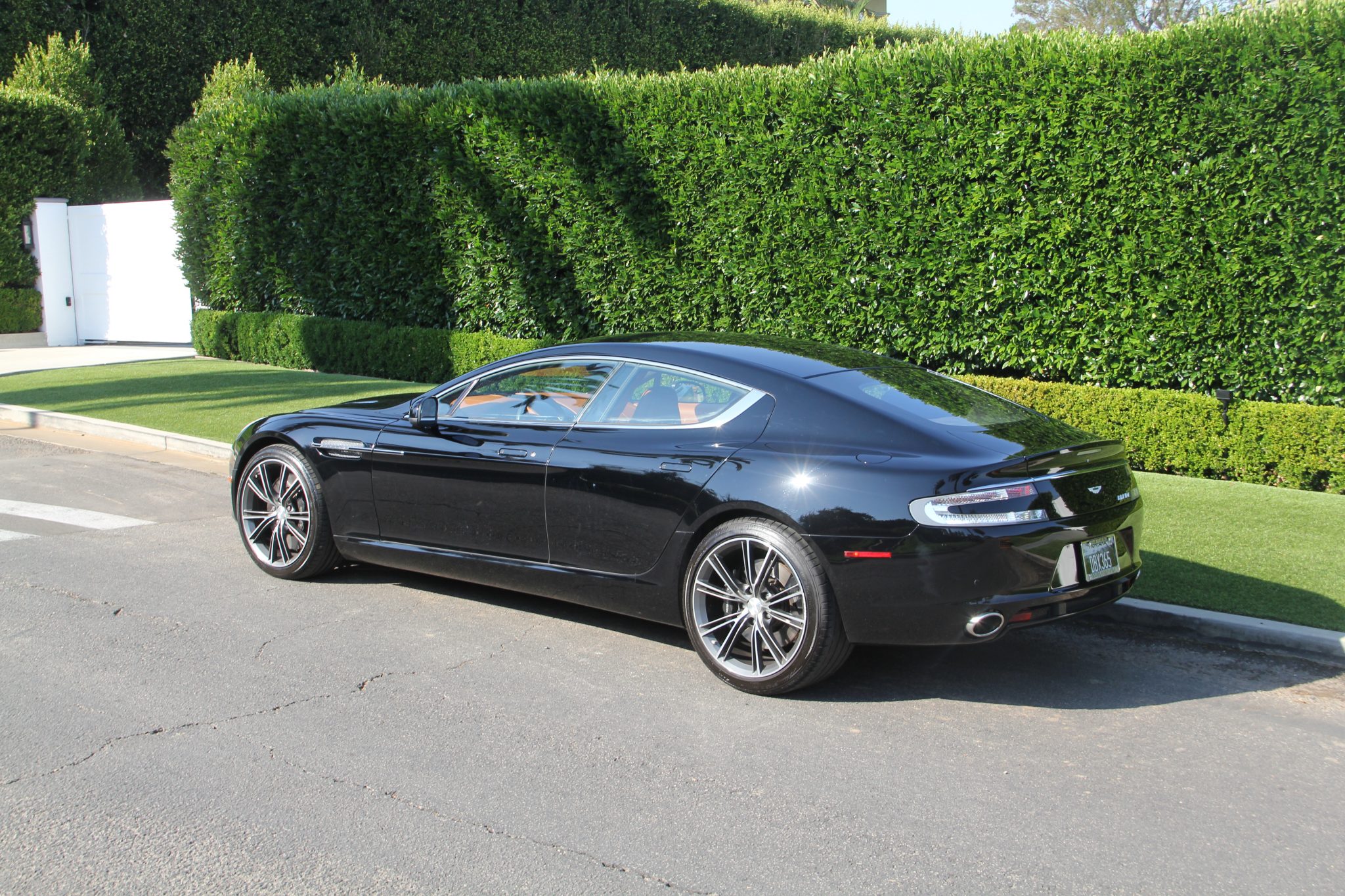 2010 aston martin rapide