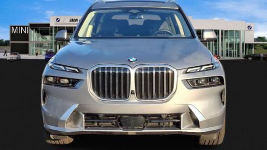 2024 BMW X7