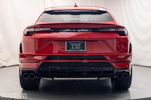 2023 lamborghini urus s