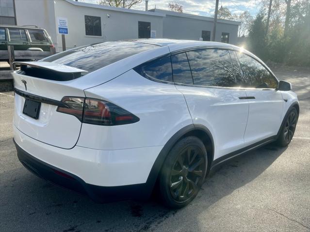 2022 tesla model x dual motor all-wheel drive