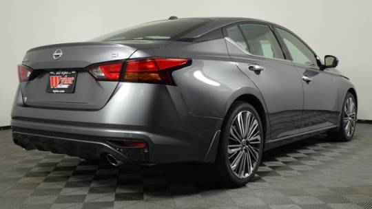2025 Nissan Altima